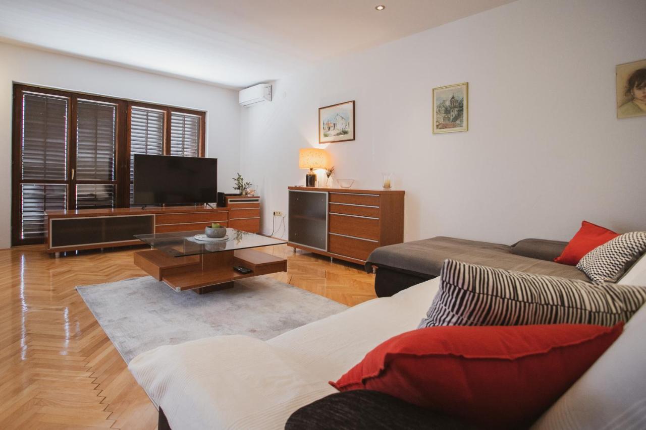 Comfort Sea View Apartment ドゥギ・ラット エクステリア 写真