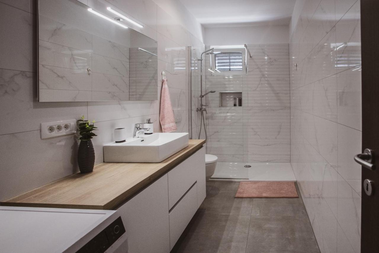 Comfort Sea View Apartment ドゥギ・ラット エクステリア 写真